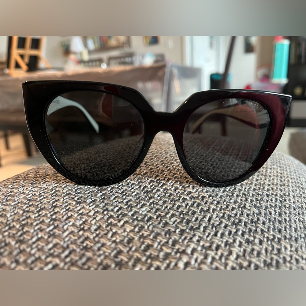 Brand new prada sunglasses